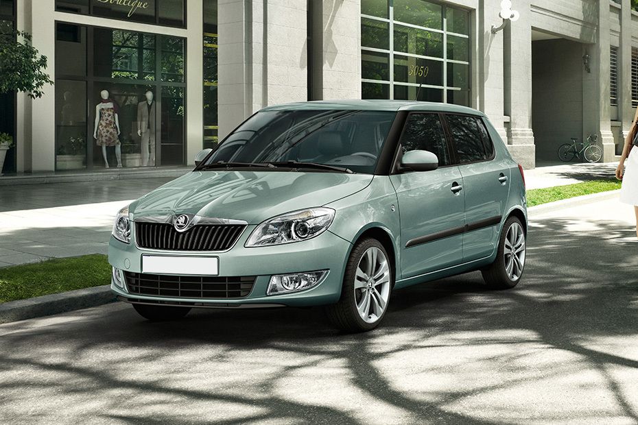 Skoda Fabia Side Medium View Skoda Fabia Side Medium View