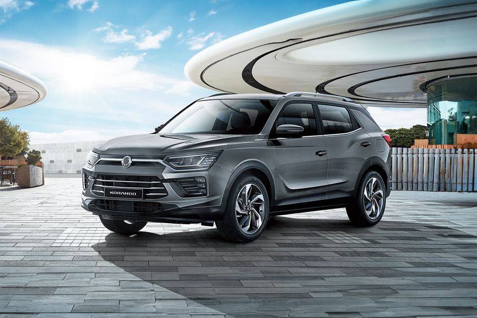 Ssangyong Korando Front angle low view Ssangyong Korando Front angle low view