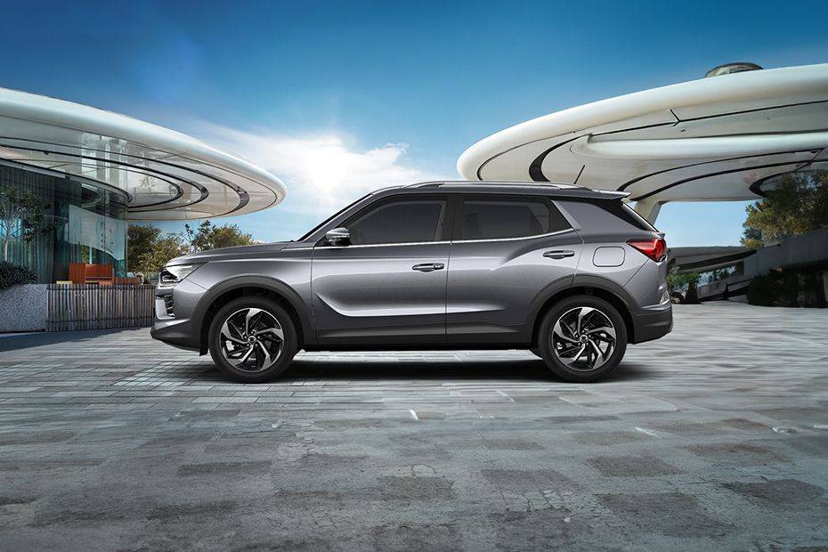 Korando Side view Korando Side view