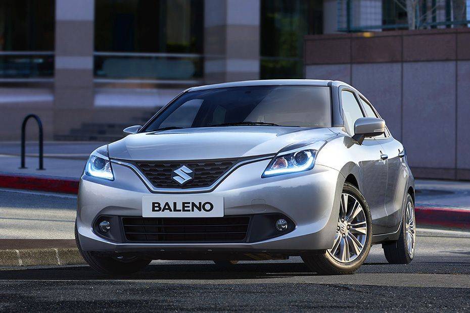 Suzuki Baleno (2022-2022) Front angle low view Suzuki Baleno (2022-2022) Front angle low view