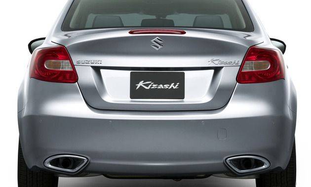 Full Rear View of Suzuki Kizashi Full Rear View of Suzuki Kizashi