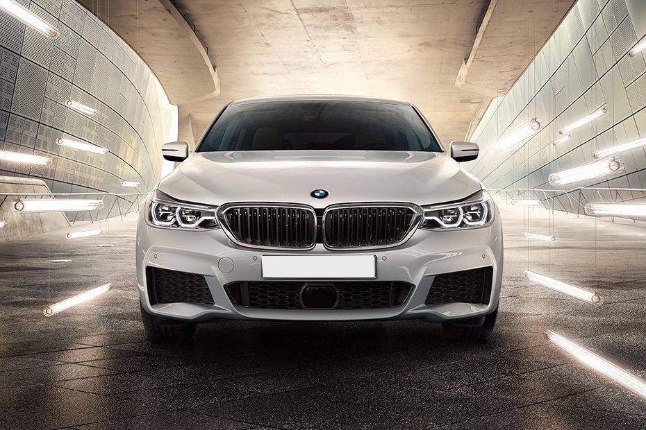 Full Front View of 6 Series Gran Turismo Full Front View of 6 Series Gran Turismo