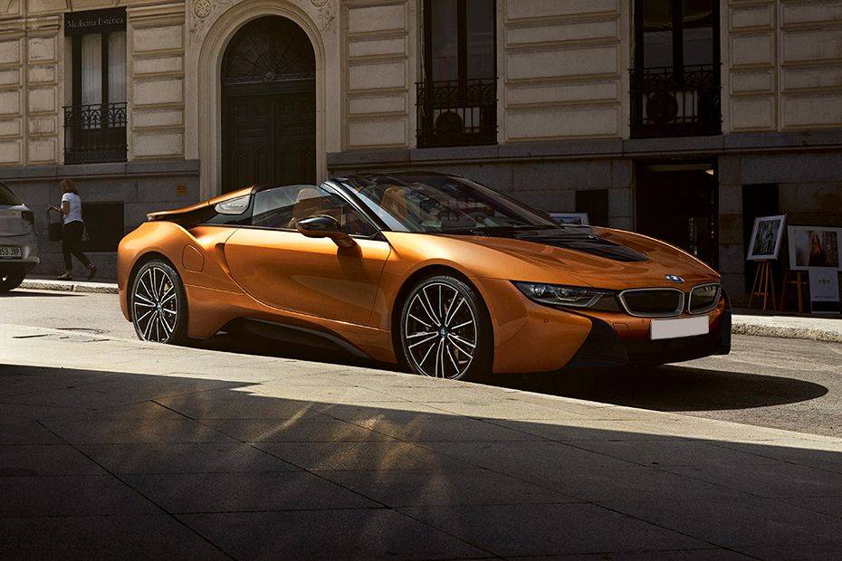 BMW i8 Roadster Plug In Hybrid 2025 Saudi Arabia