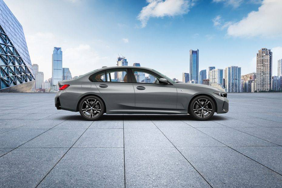 3 Series Medium Angle Front View 3 Series Medium Angle Front View