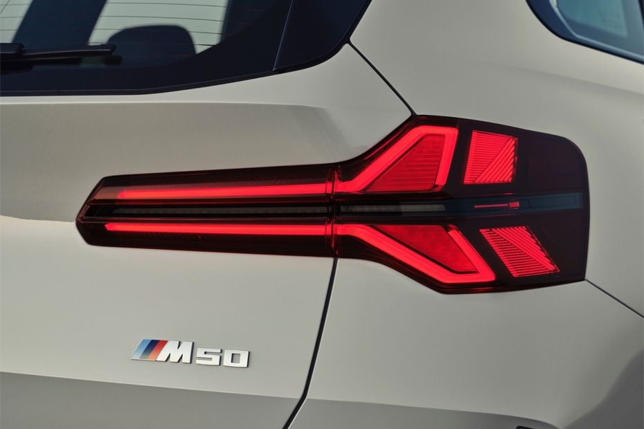 X3 Tail light X3 Tail light