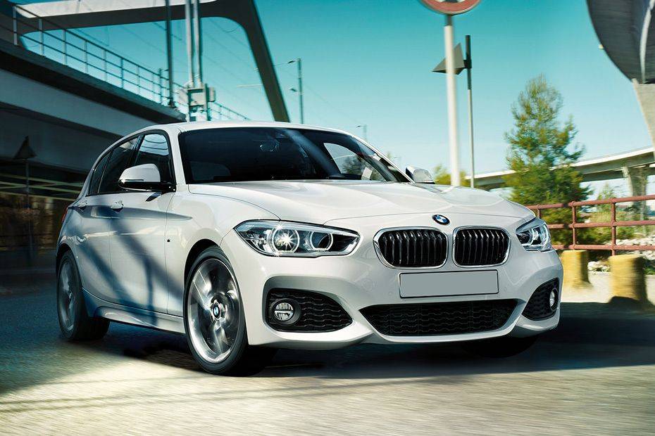 بي إم دبليو 1 Series 5 Door Front Medium View بي إم دبليو 1 Series 5 Door Front Medium View