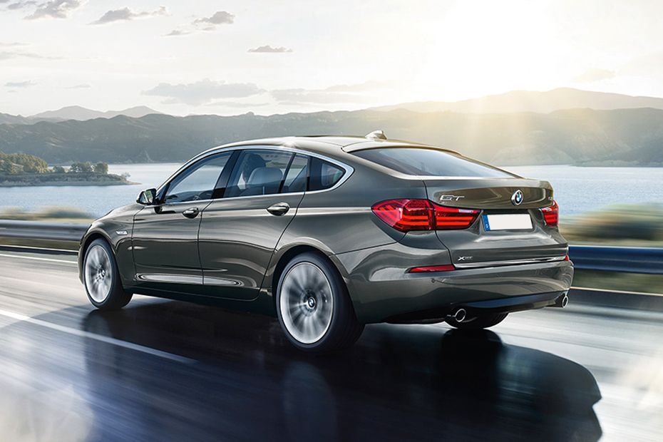 Rear Cross Side View of BMW 5 Series Gran Turismo Rear Cross Side View of BMW 5 Series Gran Turismo