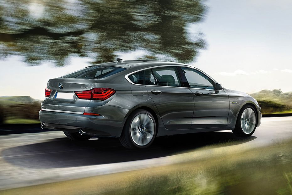 5 Series Gran Turismo Rear Medium Side View 5 Series Gran Turismo Rear Medium Side View
