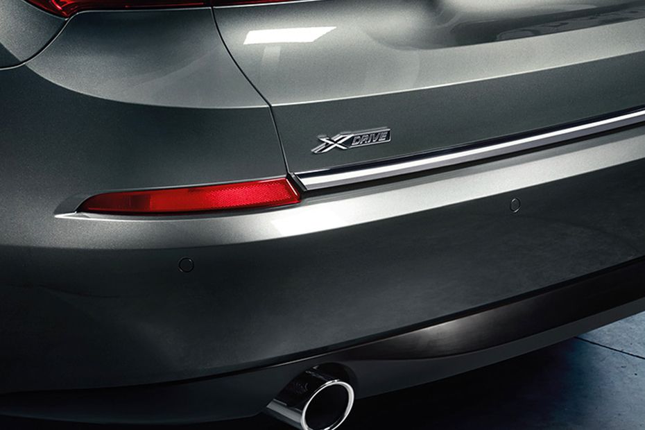 BMW 5 Series Gran Turismo Reverse Parking Sensors BMW 5 Series Gran Turismo Reverse Parking Sensors