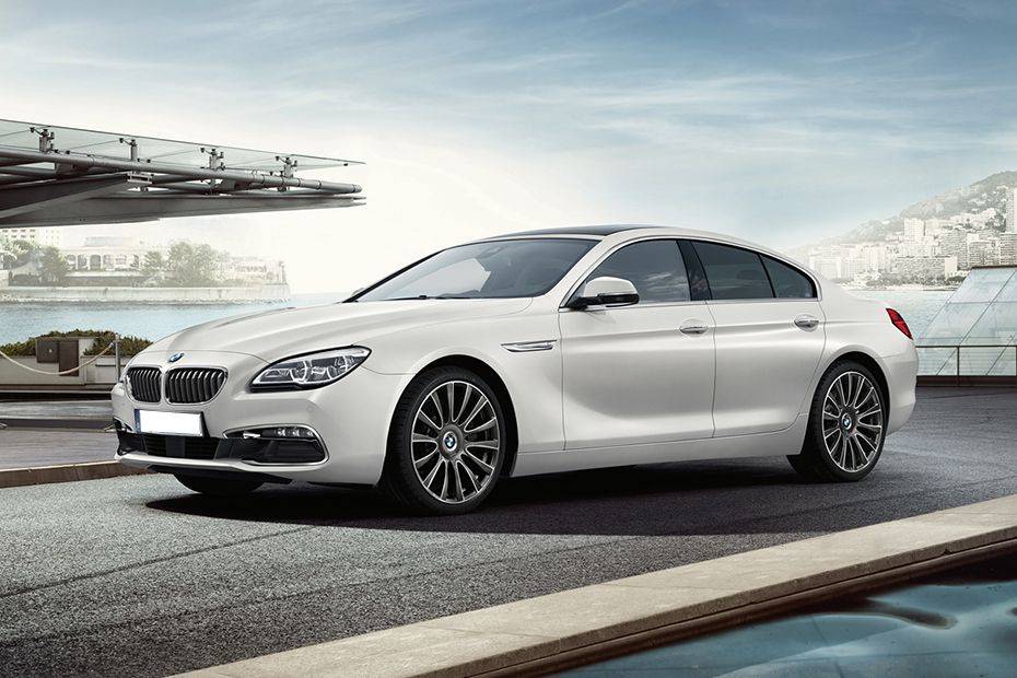 بي إم دبليو 6 Series Gran Coupe Front angle low view بي إم دبليو 6 Series Gran Coupe Front angle low view