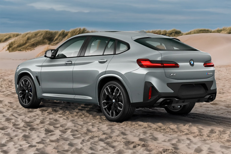 Rear Cross Side View of BMW X4 Rear Cross Side View of BMW X4