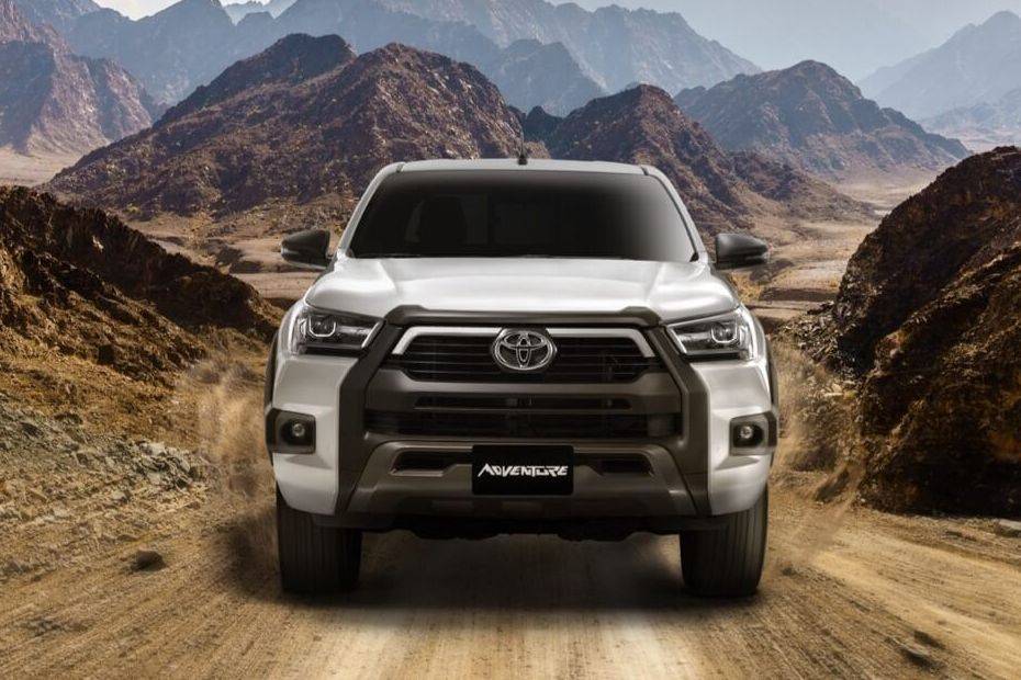 Full Front View of Hilux Adventure Full Front View of Hilux Adventure