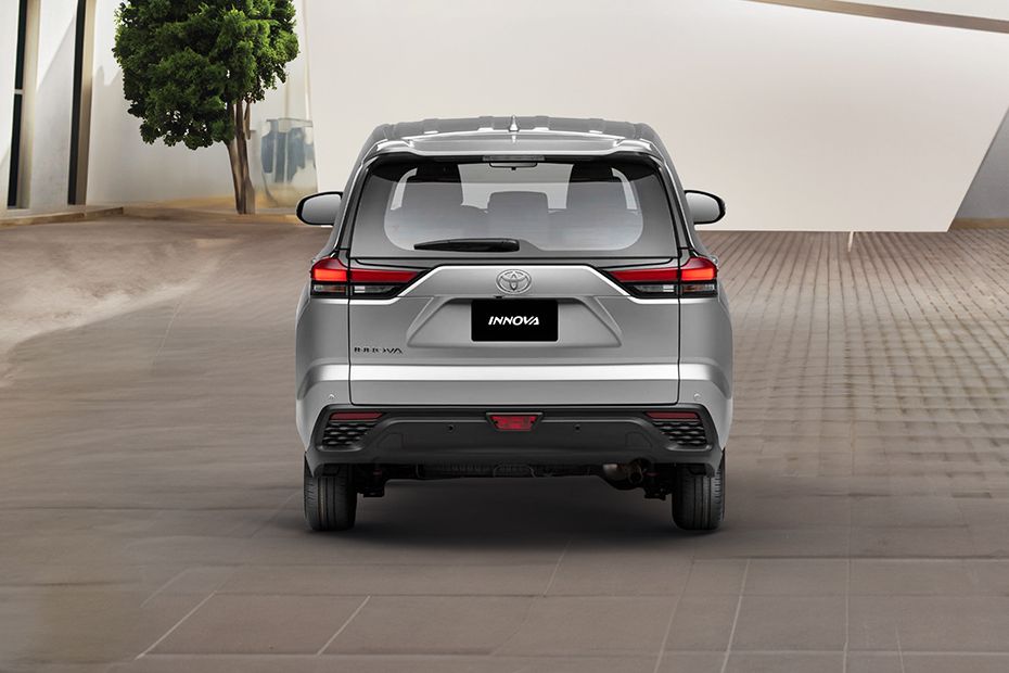 Full Rear View of Toyota Innova Full Rear View of Toyota Innova
