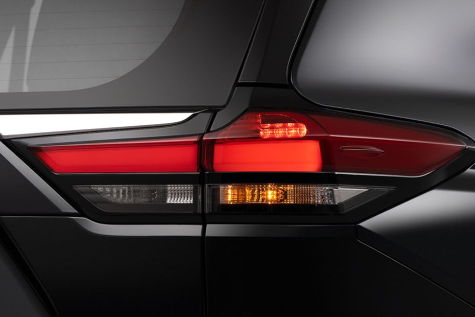 Innova Tail light Innova Tail light