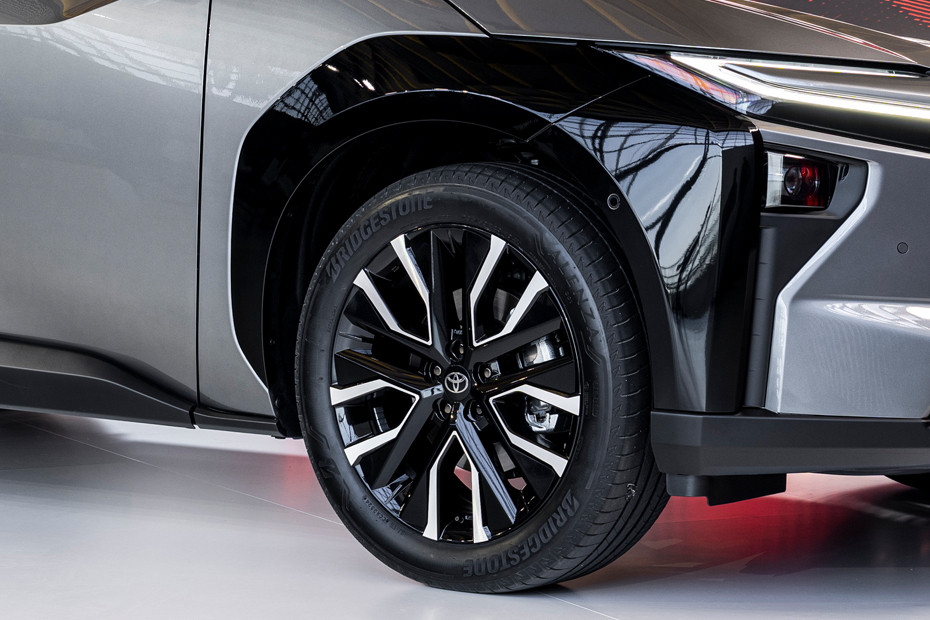 bZ4X Wheel bZ4X Wheel