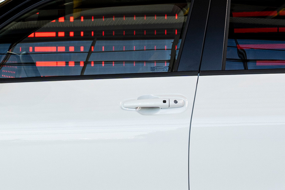 Urban Cruiser 2026 Door handle Urban Cruiser 2026 Door handle