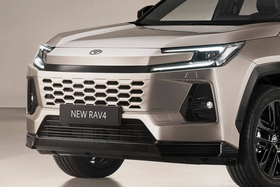 RAV4 2026 Grille View RAV4 2026 Grille View