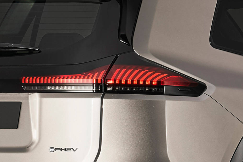 RAV4 2026 Tail light RAV4 2026 Tail light