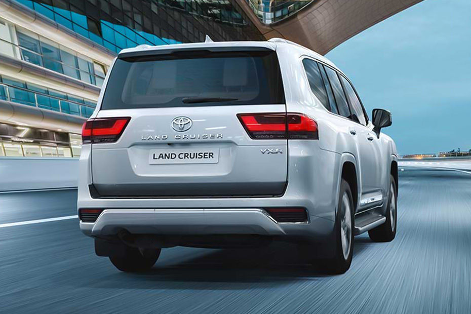 Land Cruiser 300 Rear angle view