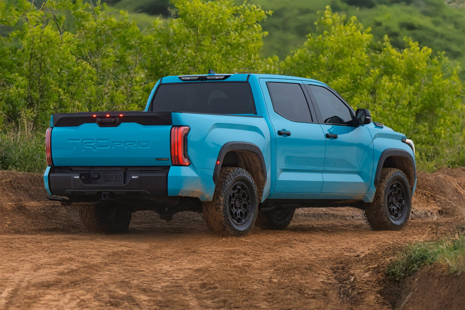 تندرا Rear angle view تندرا Rear angle view