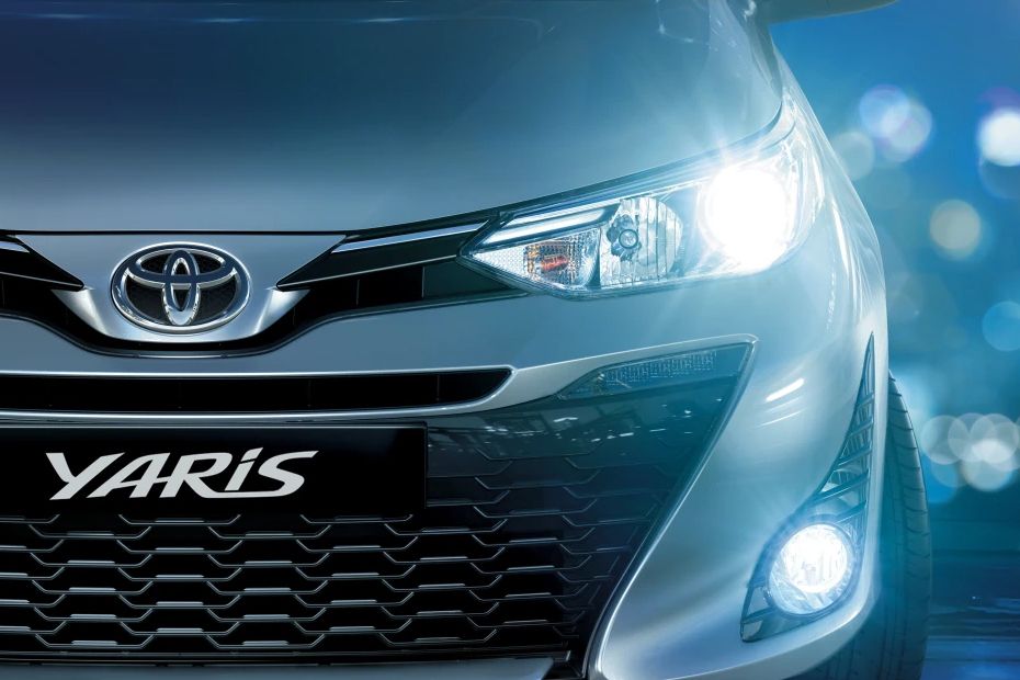 Yaris Hatchback Headlight Yaris Hatchback Headlight