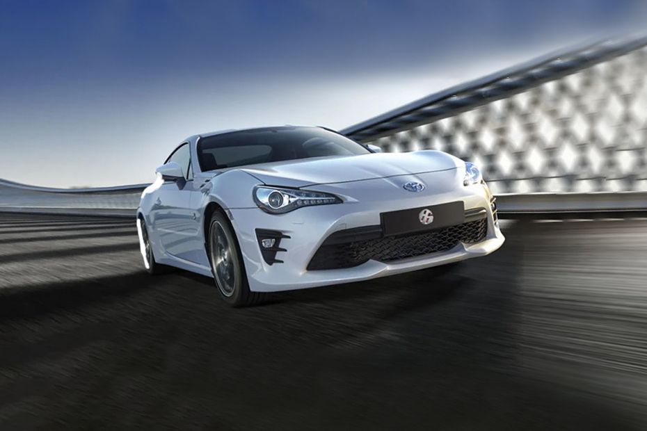 Toyota 86 Front angle low view Toyota 86 Front angle low view