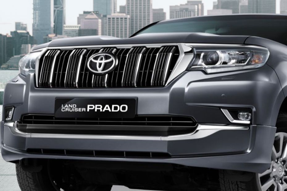PRADO (2021-2023) Grille View PRADO (2021-2023) Grille View