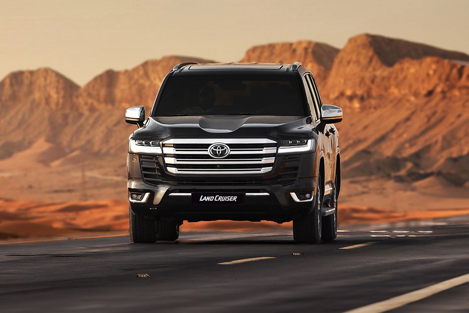 Full Front View of Land Cruiser Full Front View of Land Cruiser
