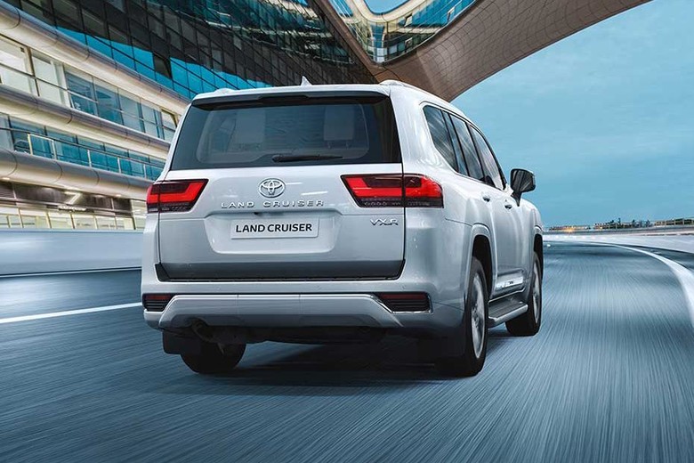 Land Cruiser Rear angle view