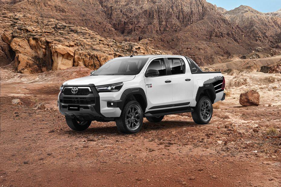 Toyota Hilux (2023-2024) 2.8L ADV 4X4 Double Cab AT Diesel 2025 Saudi Arabia