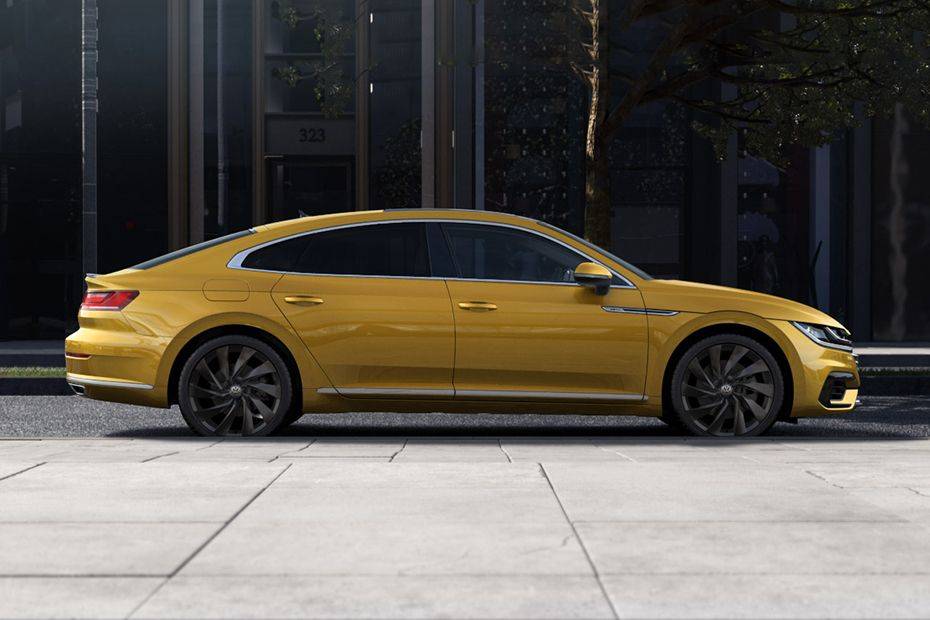 فولكس فاجن Arteon Drivers Sideview فولكس فاجن Arteon Drivers Sideview
