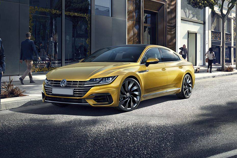 فولكس فاجن Arteon Front angle low view فولكس فاجن Arteon Front angle low view