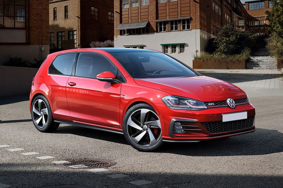 فلكس فاجن Golf TDI Front Cross Side View فلكس فاجن Golf TDI Front Cross Side View