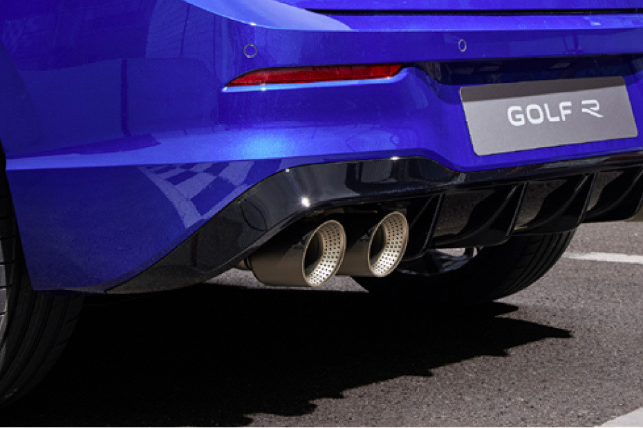 Exhaust Pipe of Volkswagen Golf R Exhaust Pipe of Volkswagen Golf R