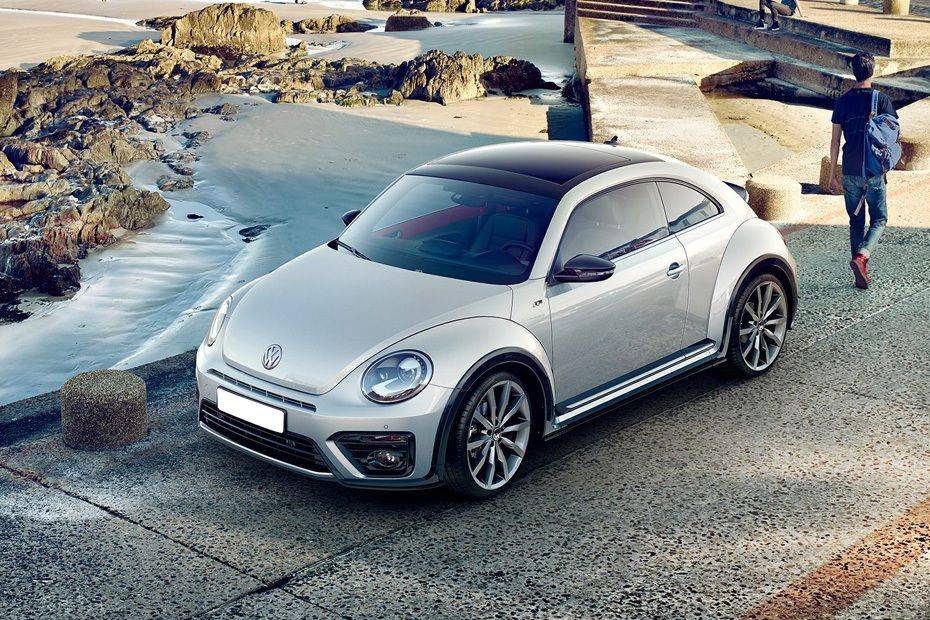 فولكس فاجن Beetle Front Angle High View فولكس فاجن Beetle Front Angle High View