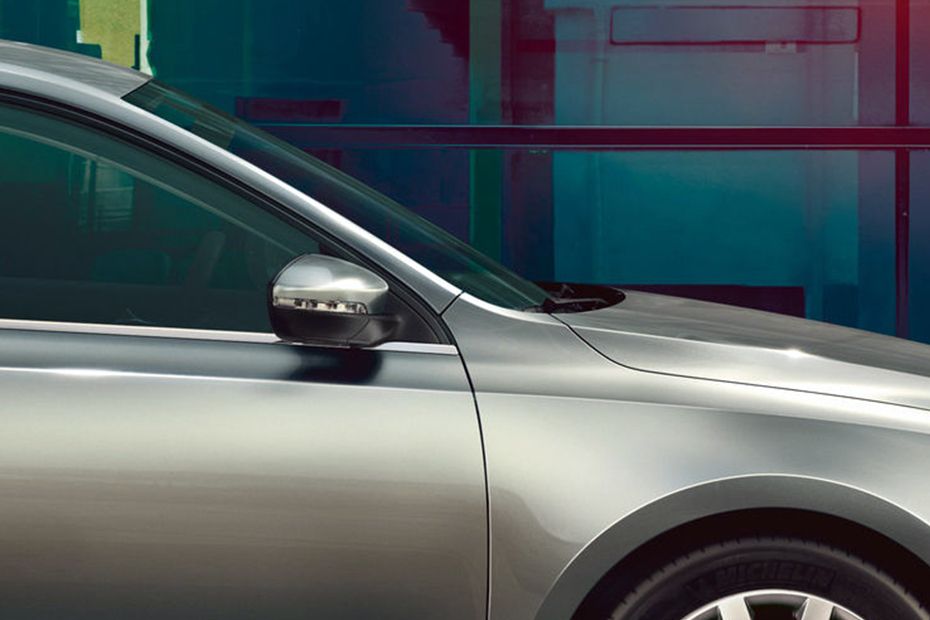 Volkswagen Jetta (2019-2023) Drivers Side Mirror Front Angle Volkswagen Jetta (2019-2023) Drivers Side Mirror Front Angle