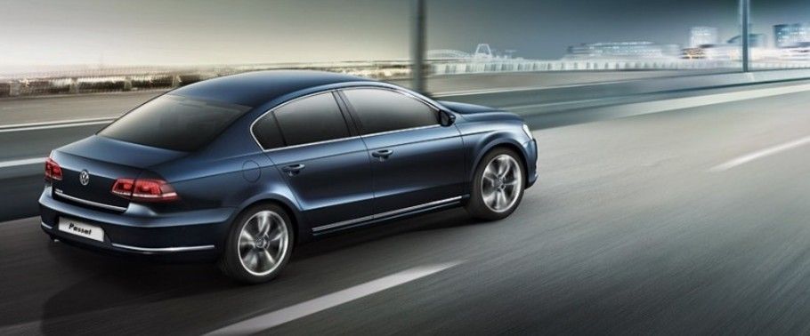 Passat (2012-2021) Side view