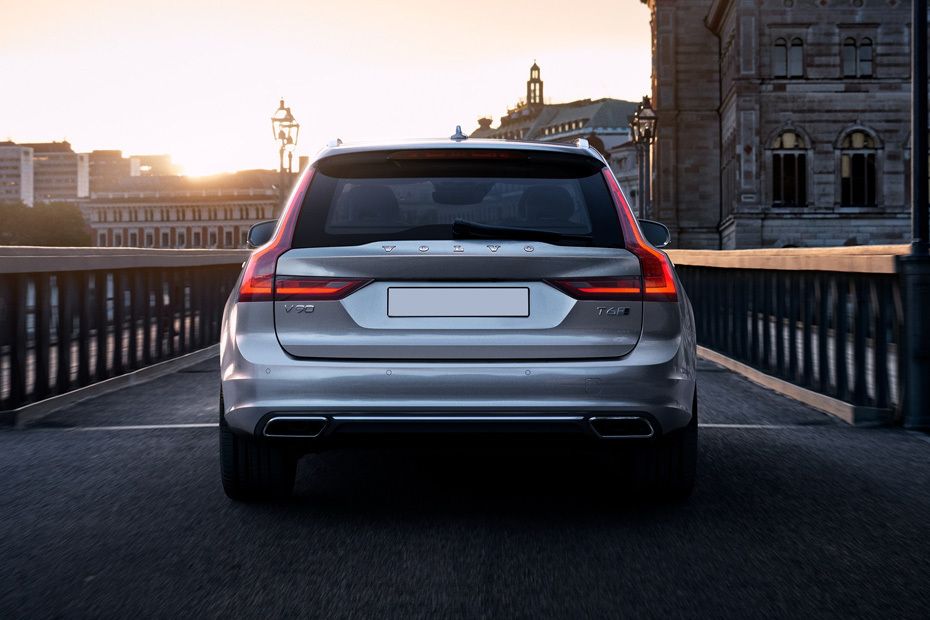 Full Rear View of Volvo V90 Full Rear View of Volvo V90
