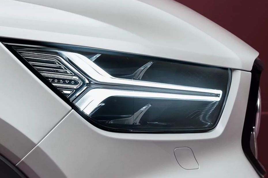 XC40 (2018-2022) Headlight XC40 (2018-2022) Headlight