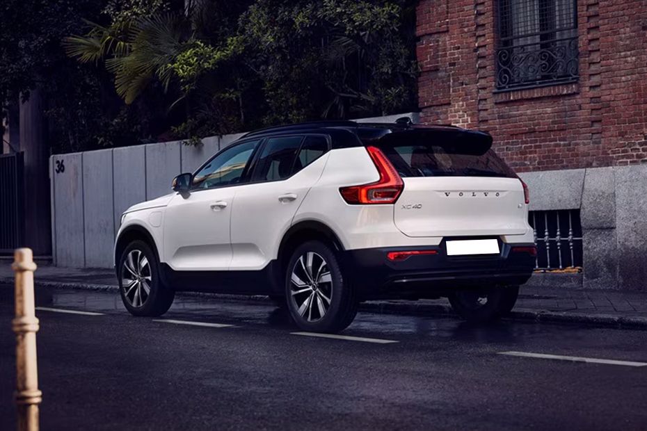 Rear Cross Side View of Volvo XC40 Rear Cross Side View of Volvo XC40
