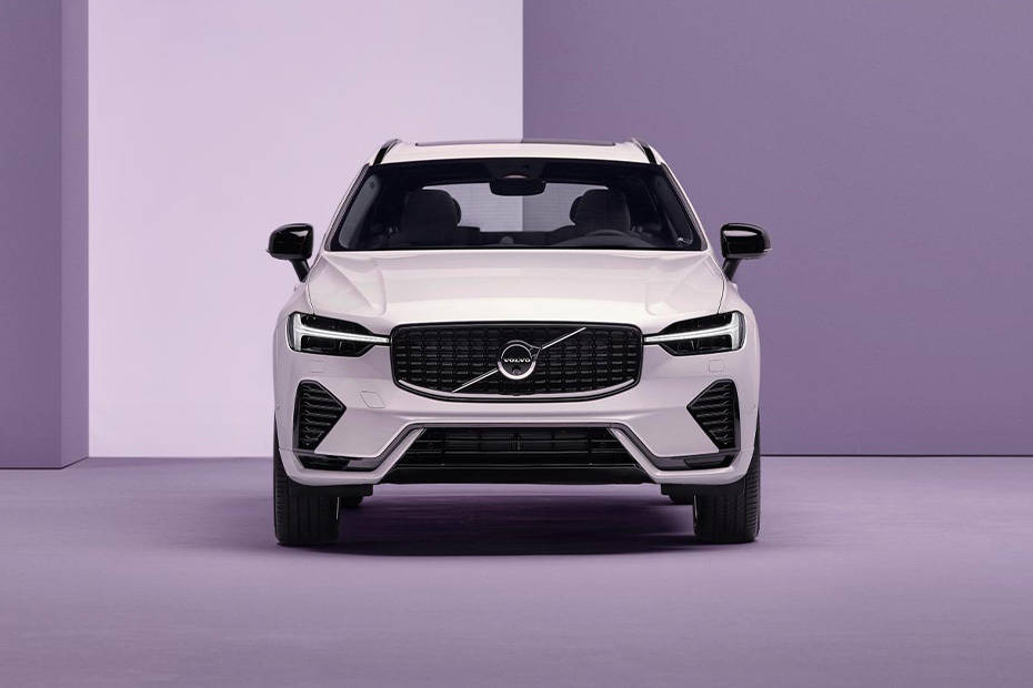 فولفو XC60 2025 العربيةالسعودية