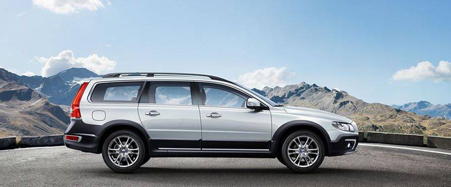 Volvo XC70 (2022-2023) Drivers Sideview Volvo XC70 (2022-2023) Drivers Sideview