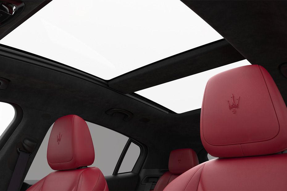 مازيراتي جريكالي Sunroof Moonroof مازيراتي جريكالي Sunroof Moonroof