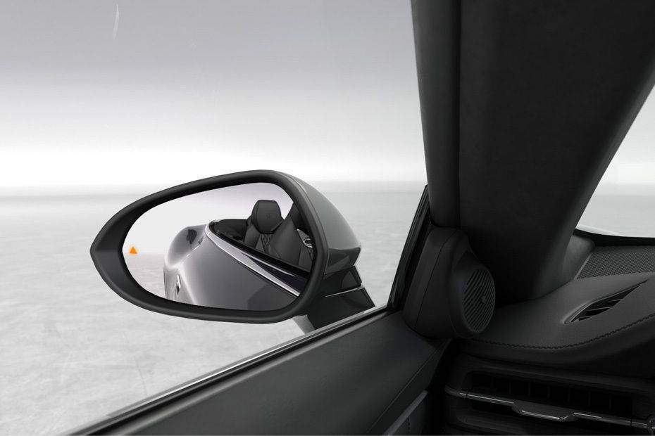 مازيراتي جران كابريو Drivers Side Mirror Rear Angle مازيراتي جران كابريو Drivers Side Mirror Rear Angle