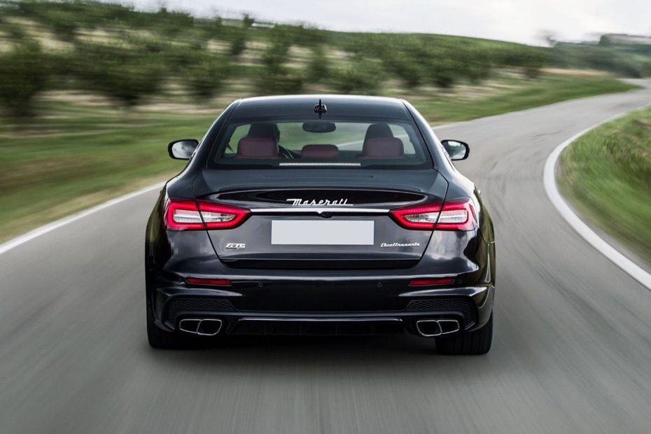 Full Rear View of Maserati Quattroporte Full Rear View of Maserati Quattroporte