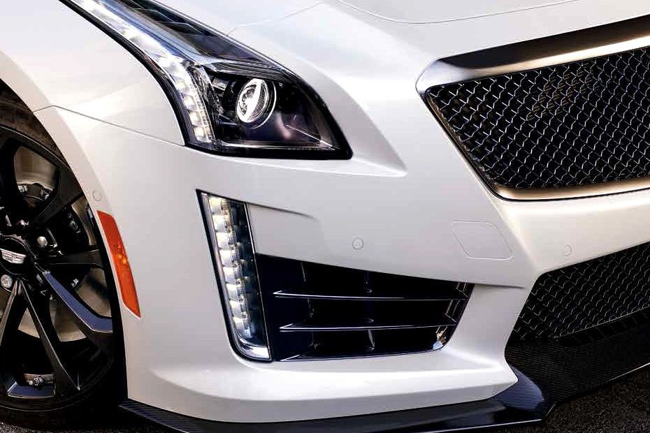 CTS-V Front Fog Lamp CTS-V Front Fog Lamp