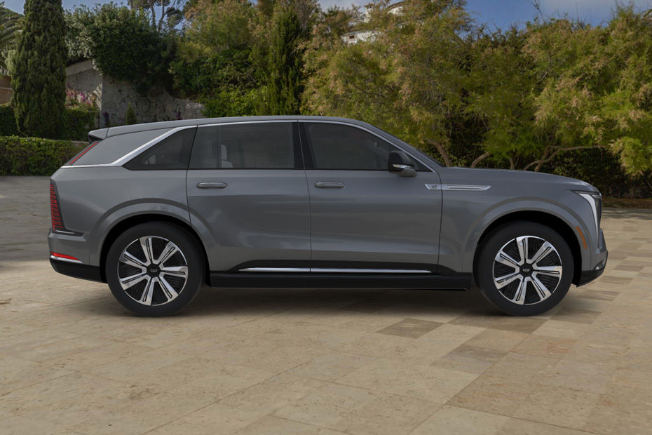 ESCALADE IQ Medium Angle Front View