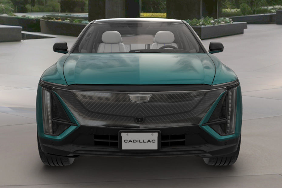 Full Front View of ليريك