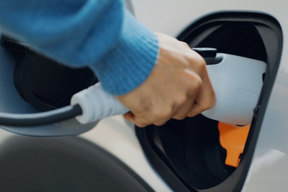 Gas Cap Open of Bolt EV
