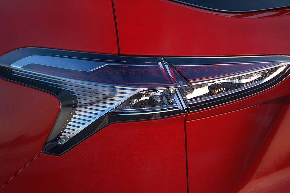 Groove Tail light Groove Tail light